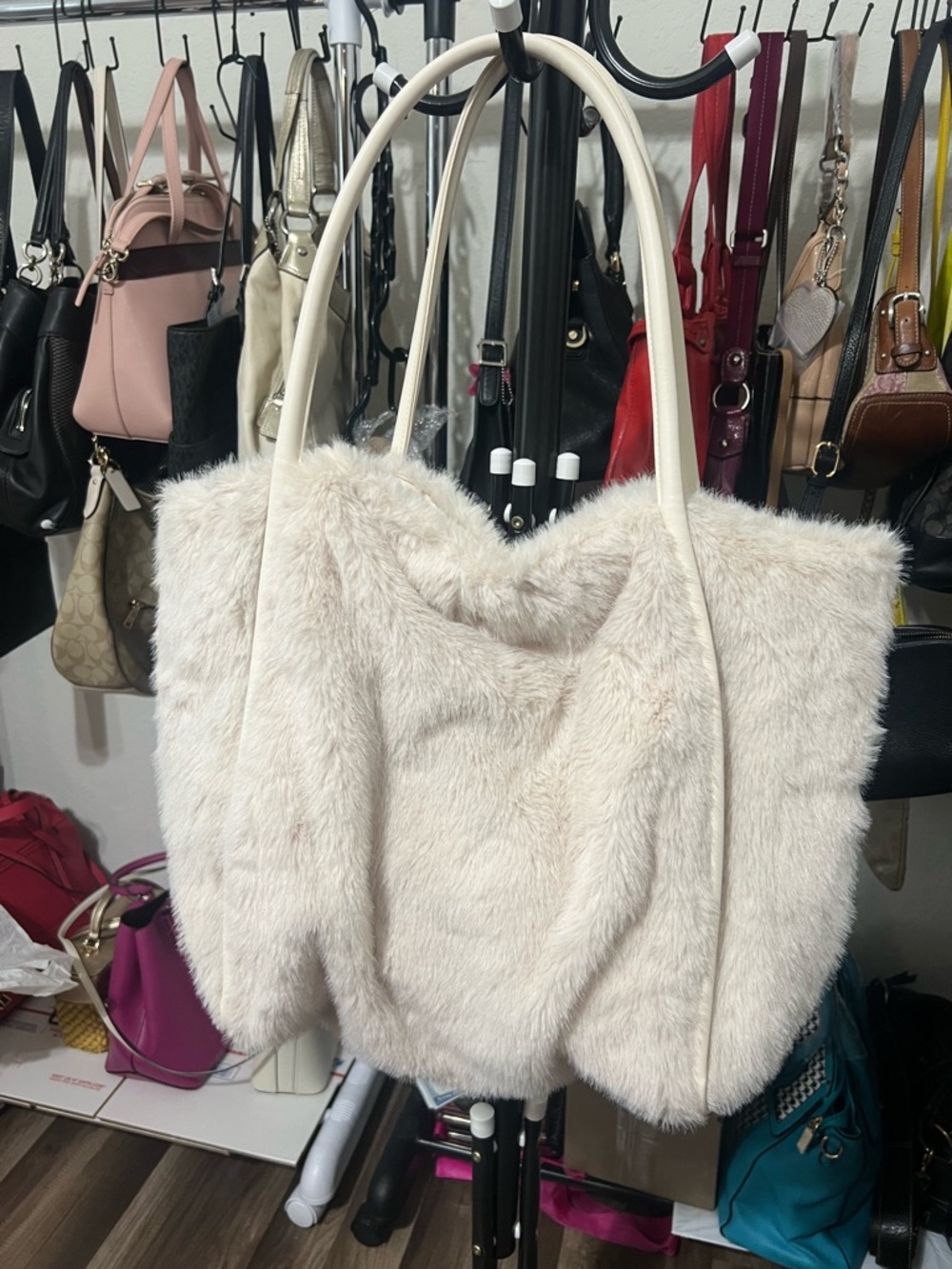 NWOT Victoria’s Secret Faux Fur Tote Bag in Cream - Soft Shoulder Bag